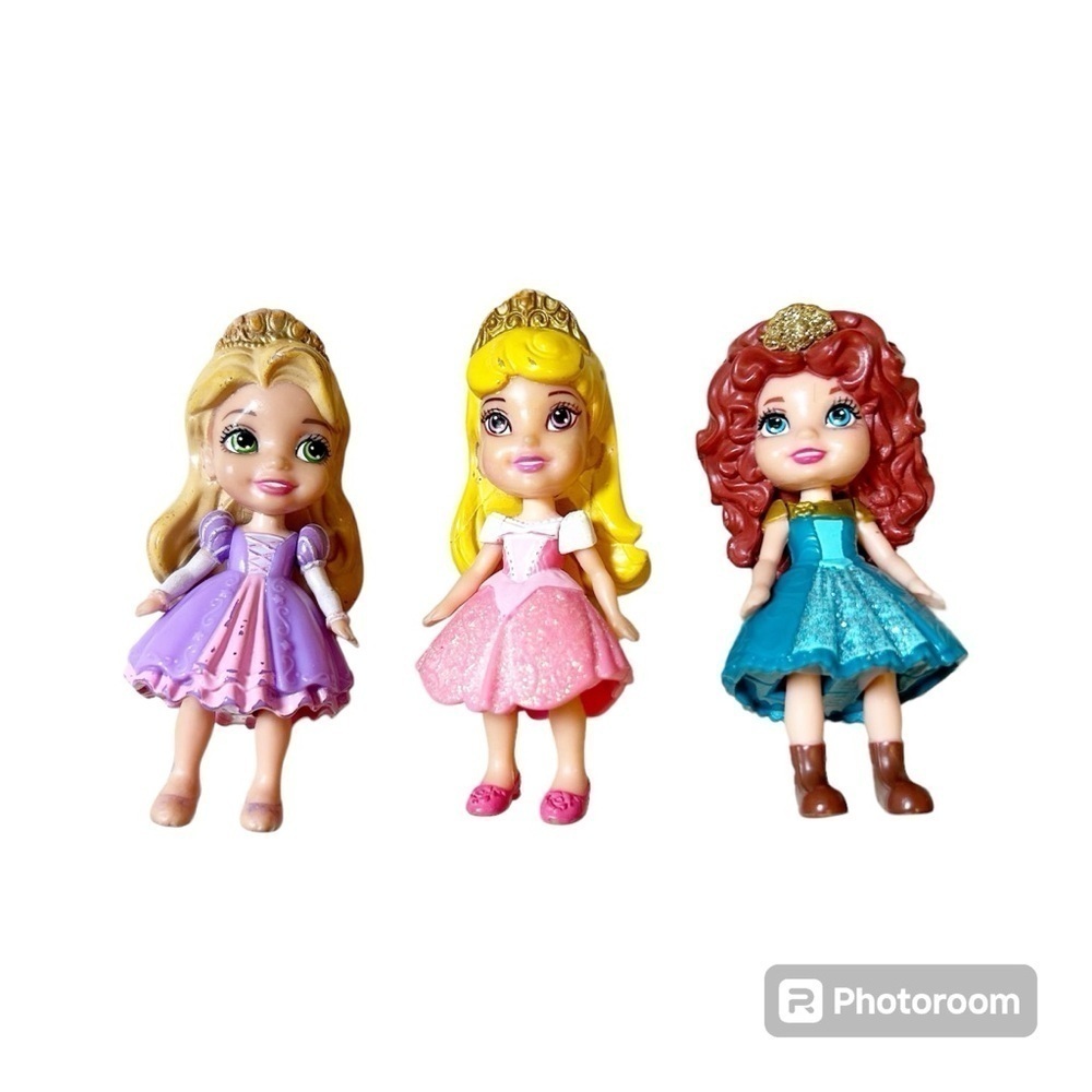 Disney Princess set of 3 Figures Aurora Merida & Rapunzel Bundle and Save